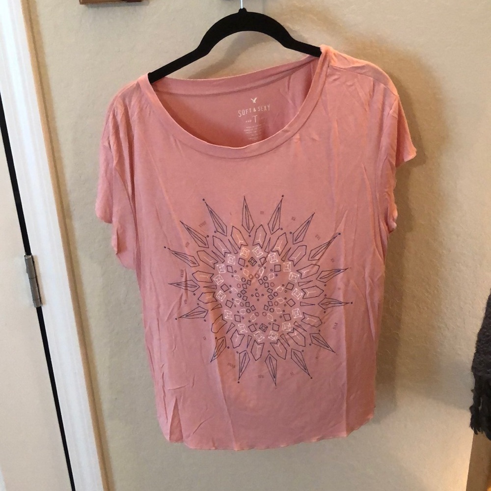 Pink American Eagle tee